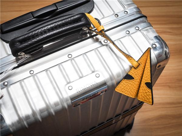 FENDI×RIMOWA コピー スーツケース yellow 33L フェンディ リモワ 9041506